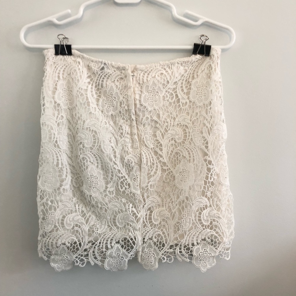 H&M Crochet White Skirt - Picture 2 of 4